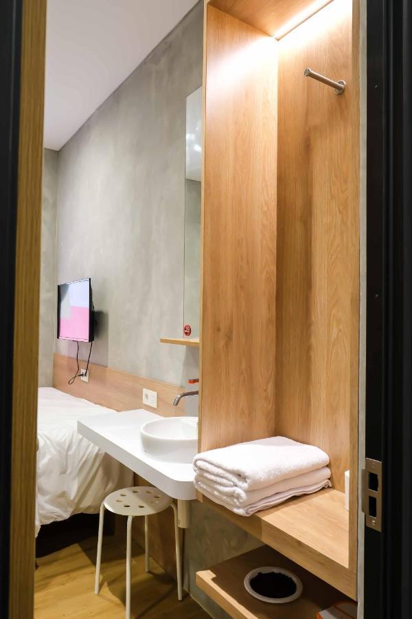 M Cabin Karawaci Binong エクステリア 写真