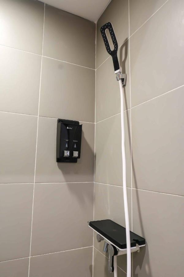 M Cabin Karawaci Binong エクステリア 写真